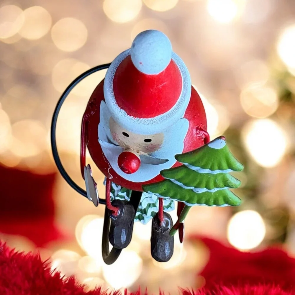 Metal‎ Santa C-Shaped Christmas Ornament With A Christmas Tree 6